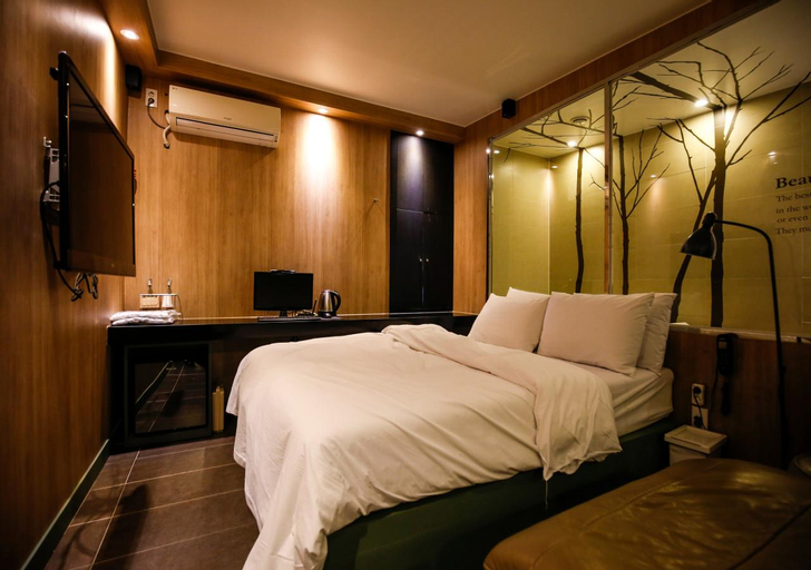 Hotel Story, Seongbuk