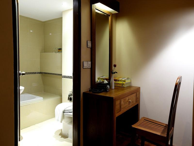 Sport & Beauty, Queen's Park Hotel, Yangon