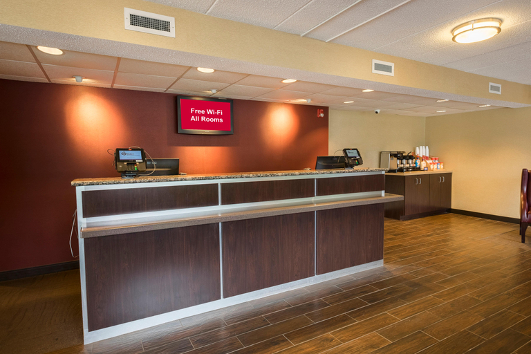 Public Area 3, Red Roof Inn PLUS+ West Springfield, Hampden