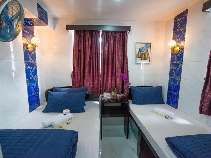 Bedroom 5, V Inn, Kowloon