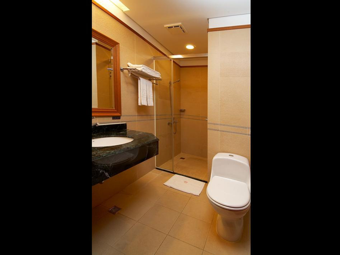 Bathroom 4, The Fisher Hotel, New Taipei City