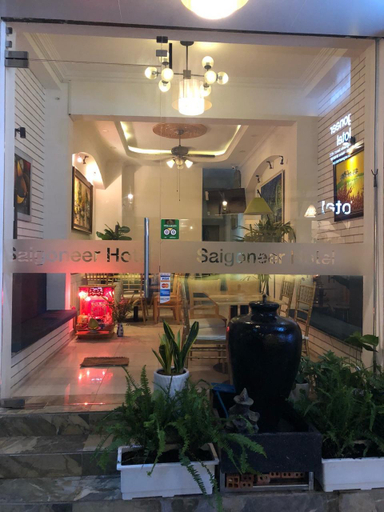 Public Area 3, Saigoneer Hotel, District 1