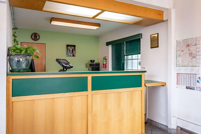 Public Area 2, High Desert Inn, Crook