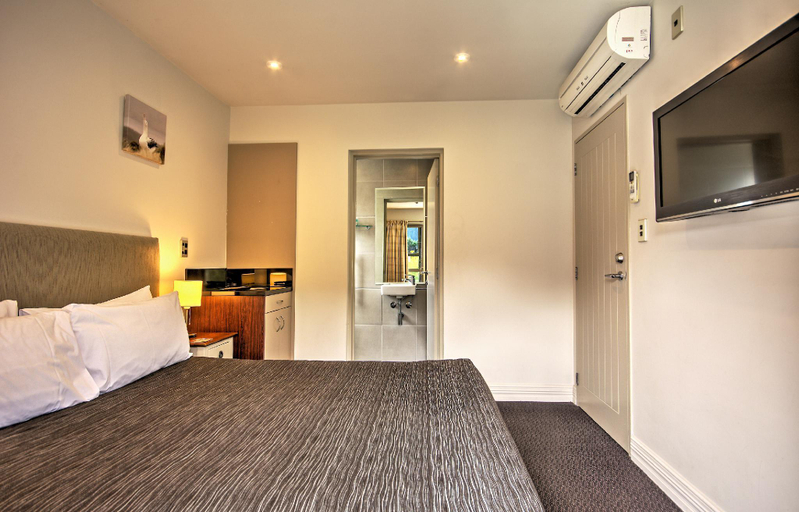 Bedroom 2, Autoline Motel, Queenstown-Lakes