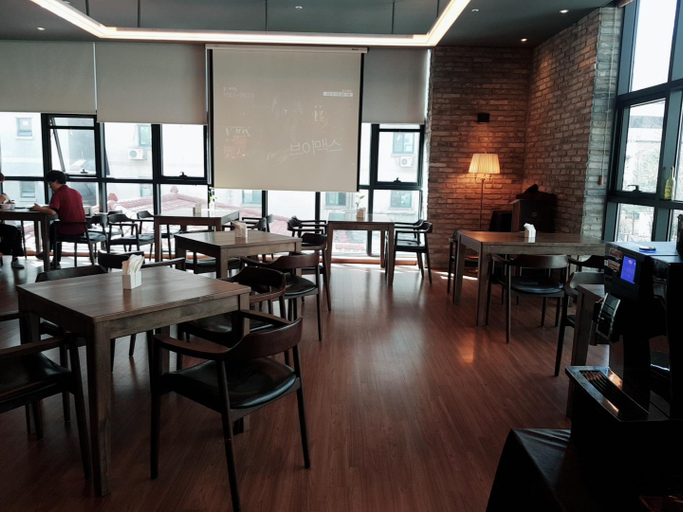 Food & Drinks 5, Vella Suite Hotel, Suwon