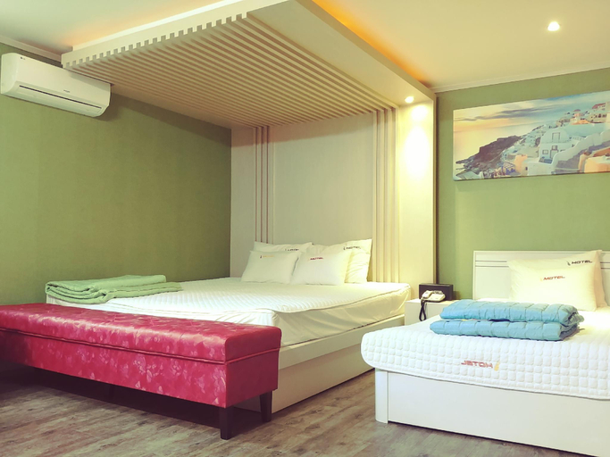 Bedroom 1, 9st Traveltel, Busanjin