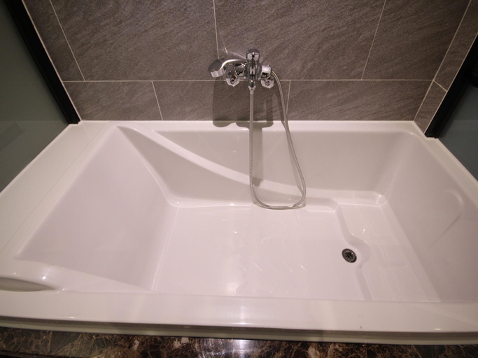 Bathroom 4, Hotel G7, Busanjin