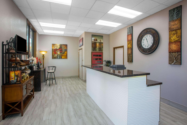 Public Area 2, Ramada by Wyndham Branson, Taney