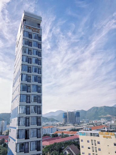 Crown Nha Trang Hotel, Nha Trang
