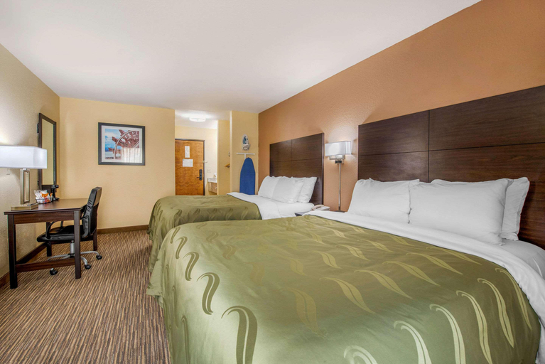 Bedroom 3, Quality Inn Suites, Meade