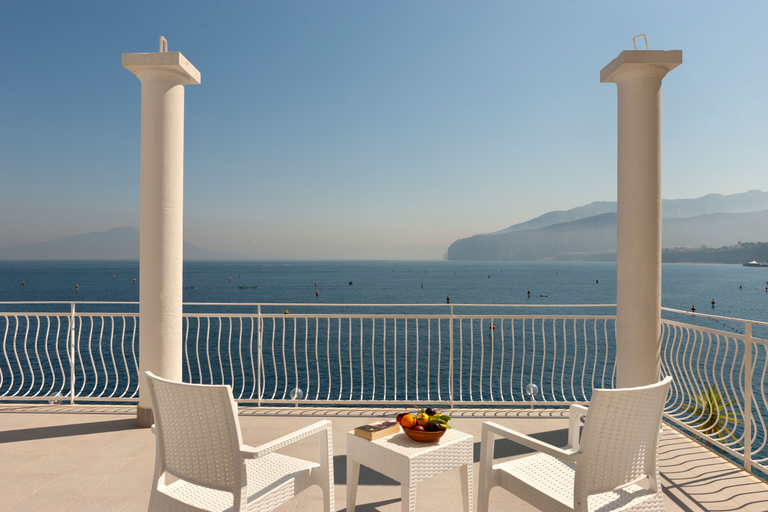 Bedroom 3, Hotel Admiral, Napoli