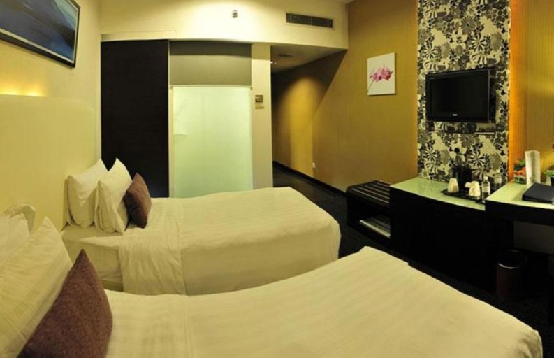 Bedroom, Grand Borneo Hotel, Kota Kinabalu