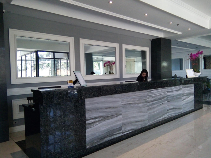 Public Area 5, RITZ Legarda, Baguio City