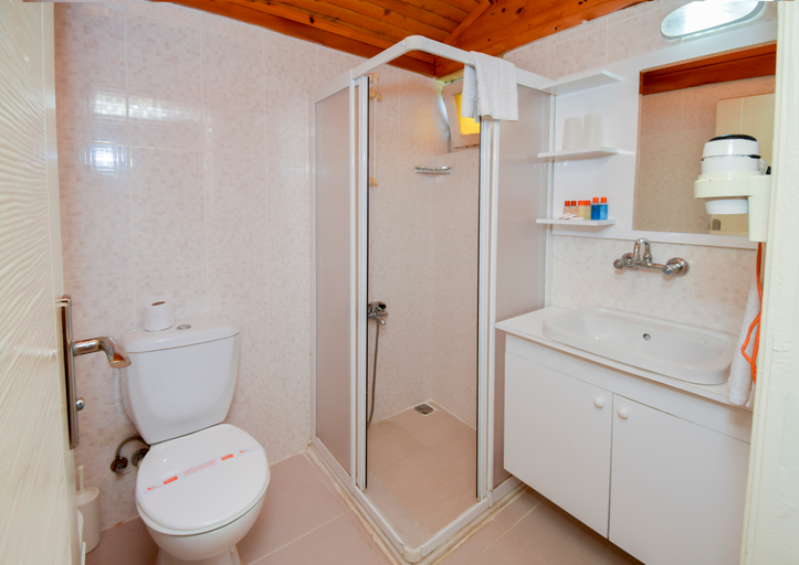 Bathroom 5, Side Altinkum Bungalow Hotel, Manavgat