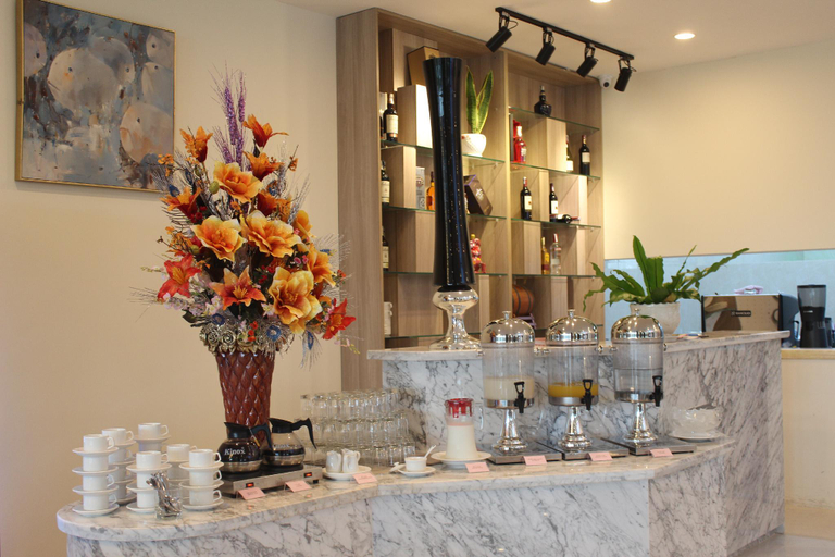 Food & Drinks, Lake View Quy Nhon Hotel, Qui Nhơn