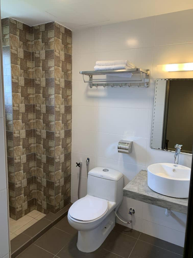 Bathroom, Greenlast Hotel, Kuantan