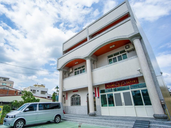 Exterior & Views 2, Yuan Bed and Breakfast, Nantou