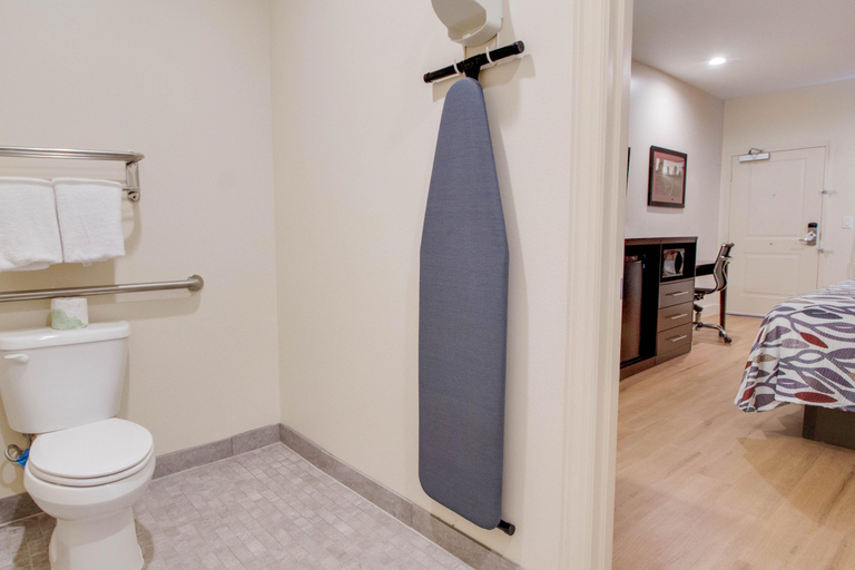 Bathroom 4, Red Roof Inn Houston - Willowbrook, Houston