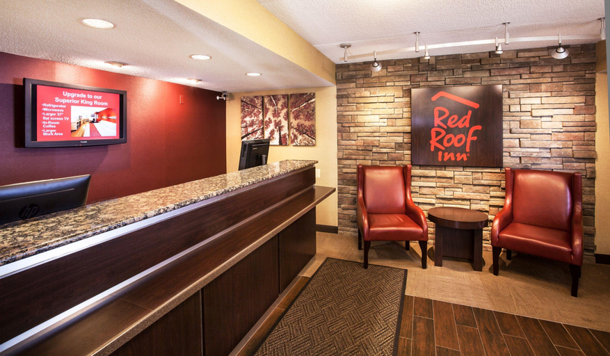 Public Area, Red Roof Inn Utica, Oneida