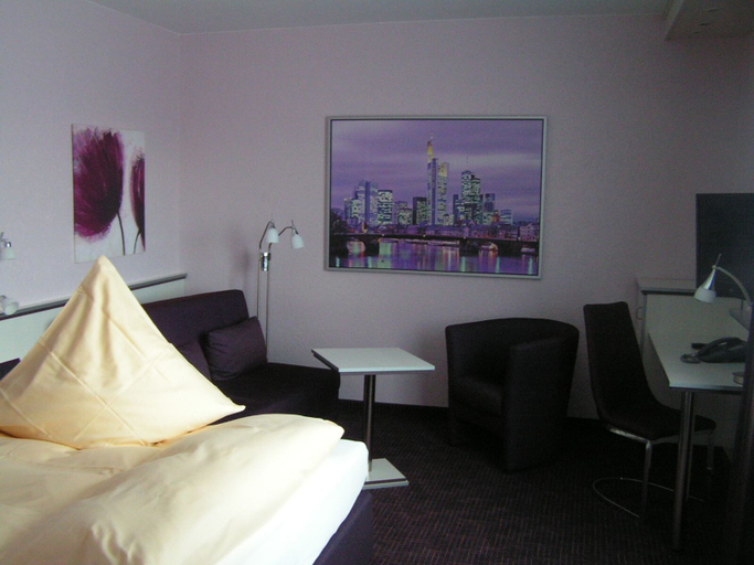Bedroom 2, Hotel Dreispitz, Main-Taunus-Kreis