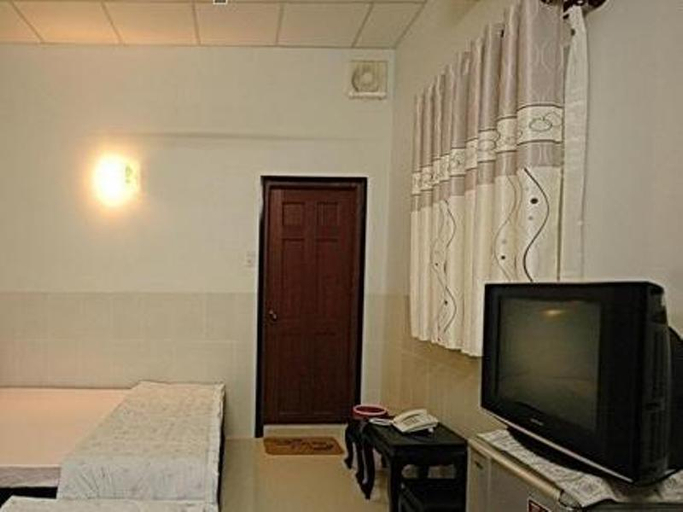 Exterior & Views 2, Phuong Nam Hotel, Long Xuyen Township