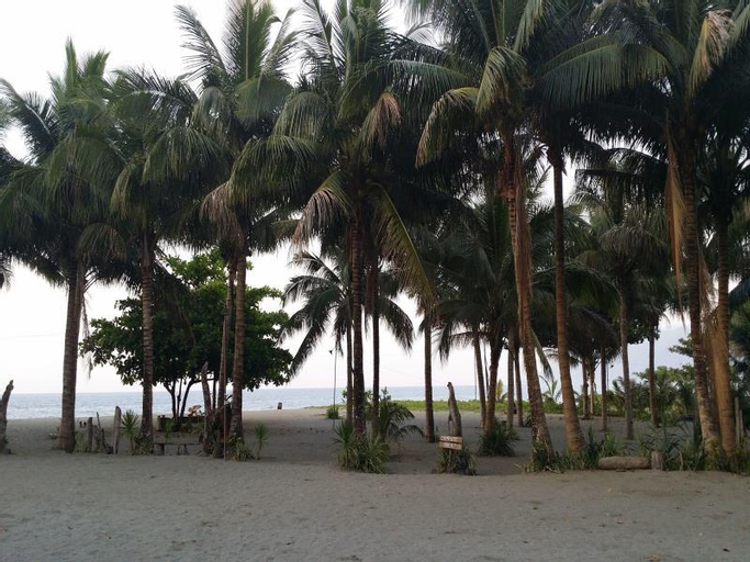 Pannzian Beach, Pagudpud