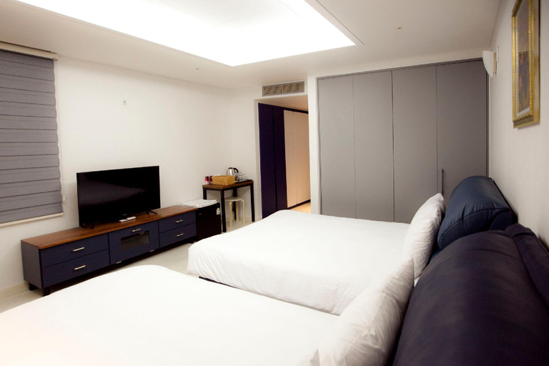 Bedroom, Hanokga Hotel, Jung