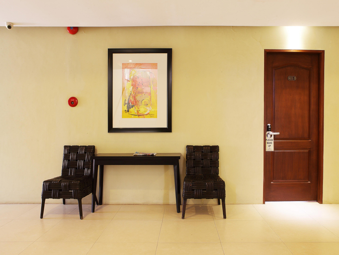Public Area 2, Alba Uno Hotel, Cebu City