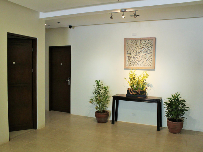 Public Area 5, Coron Visitors Hotel, Coron