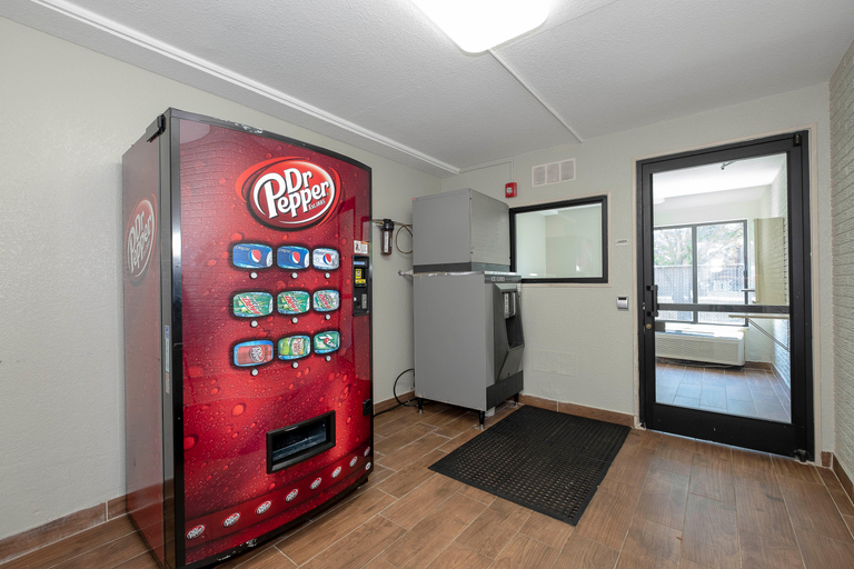 Public Area 2, Red Roof Inn Roanoke Rapids, Halifax