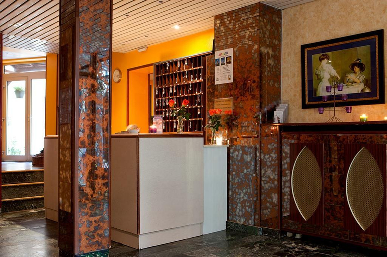 Public Area, Est Hotel, Paris