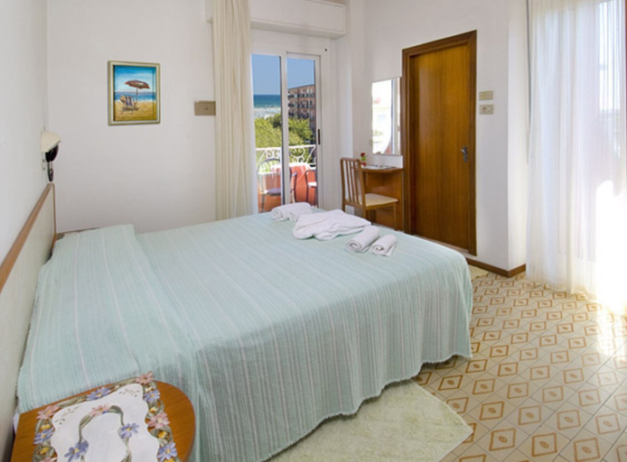 Bedroom 3, Alfredo's, Rimini