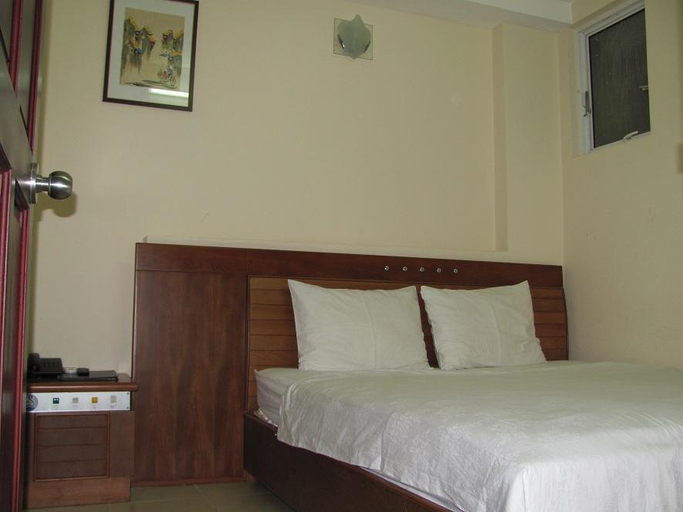 Bedroom 3, Blue River 2 Hotel, District 1