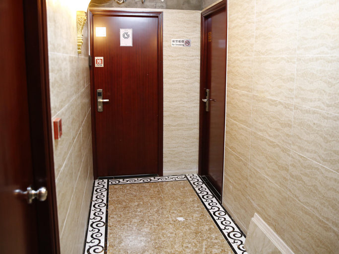 Public Area 3, Legend Guest House, Kowloon