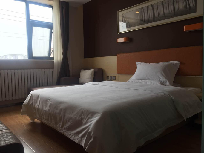 Bedroom 3, 7 Days Premium·Chengde Fengning Xinfeng Road, Chengde