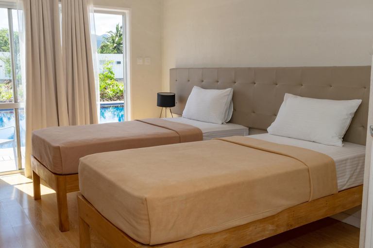Bedroom 3, The Cube Baler, Baler