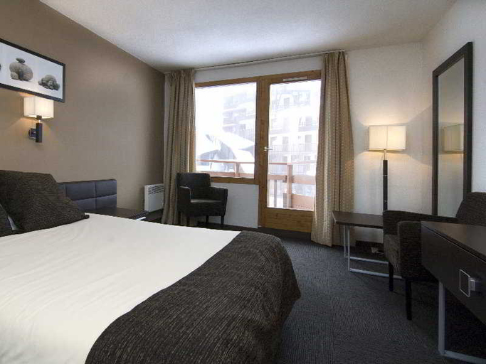 Bedroom, Le Montana Hotel Spa , Savoie