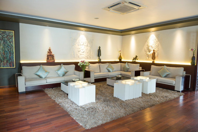 Public Area 3, Arunreas Hotel, Phnom Penh