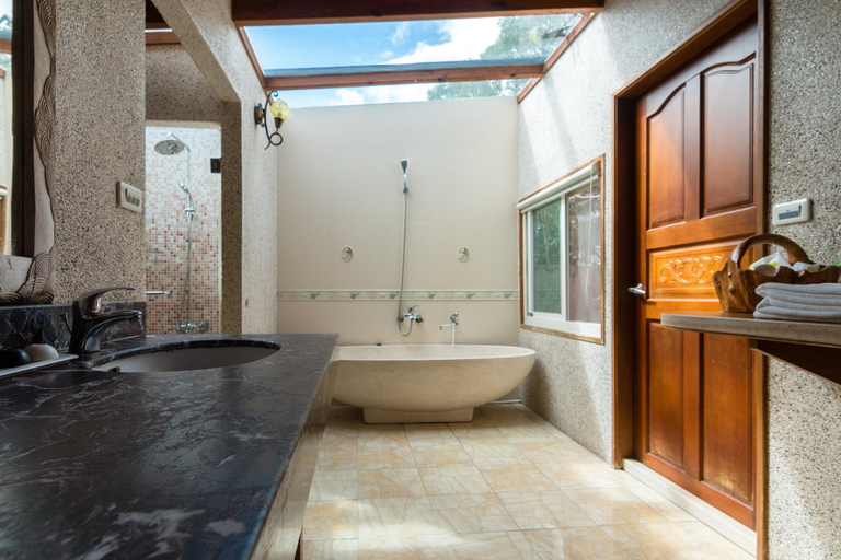 Bathroom 4, Hualien Bali Lover Villa, Hualien