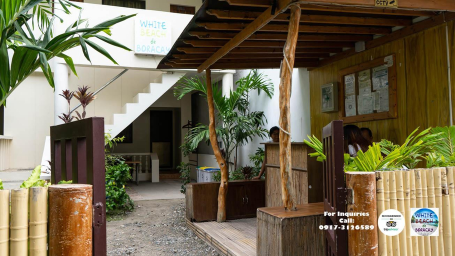 Sport & Beauty, White Beach de Boracay, Malay