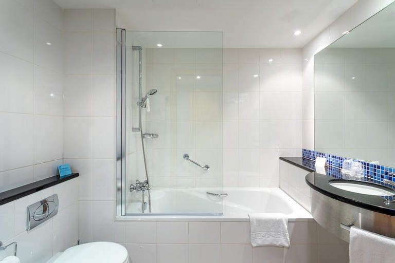 Holiday Inn Express Lisbon - Oeiras, Oeiras
