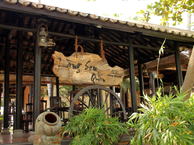 Exterior & Views 2, Sea Breeze Resort, Phan Thiết
