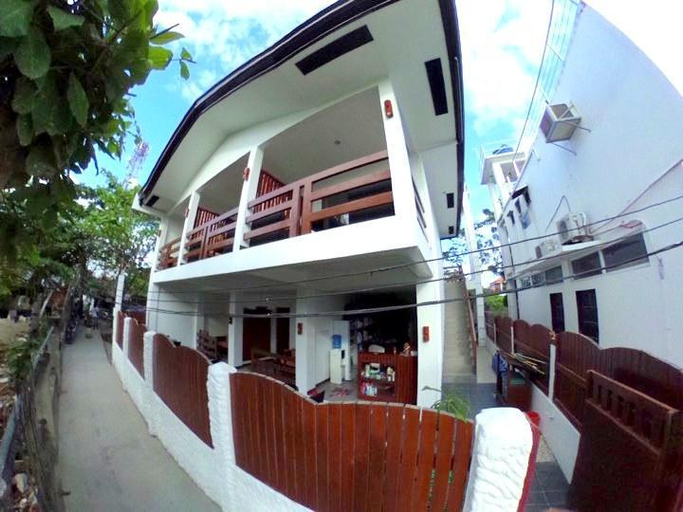 Public Area 3, Malapatel, Daanbantayan