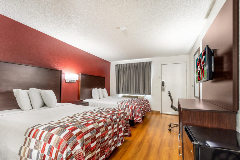 Bedroom 4, Red Roof Inn Phoenix - Midtown, Maricopa