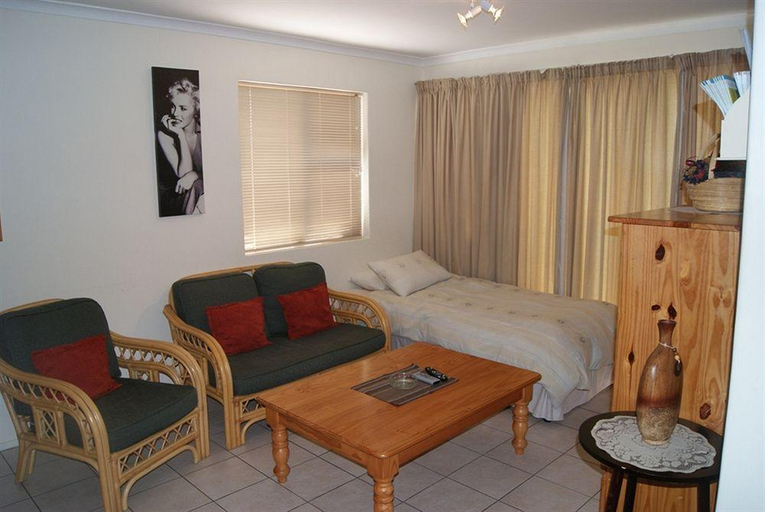 Bedroom 2, Serengeti Self Catering Apartments, City of Cape Town