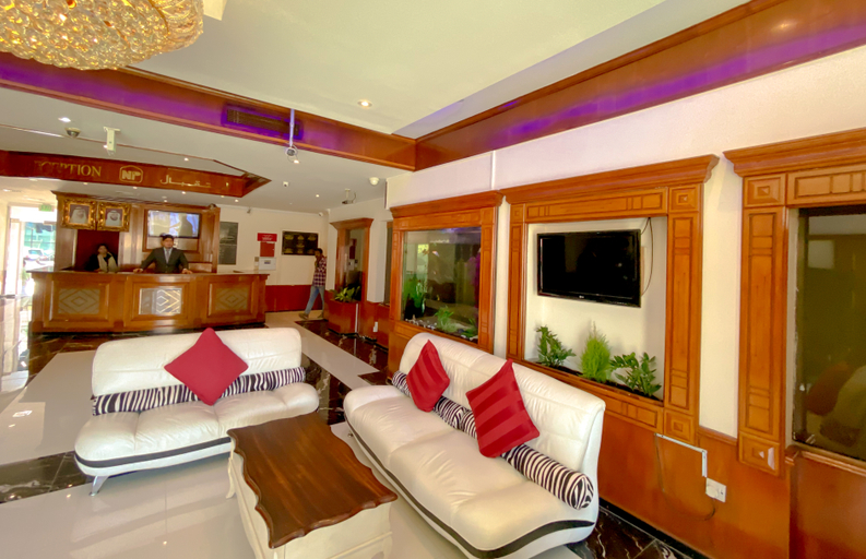 Public Area 4, New Penninsula Hotel, Dubai