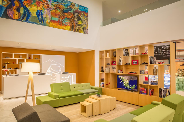 Public Area 2, Fiesta Inn Monterrey La Fe, San Nicolás de los Garza