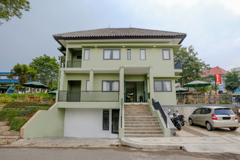 Exterior & Views 1, OYO 2350 Panorama Inn Residence, Malang