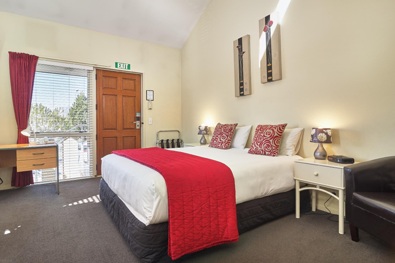 Bedroom 3, Apollo Motel, Christchurch