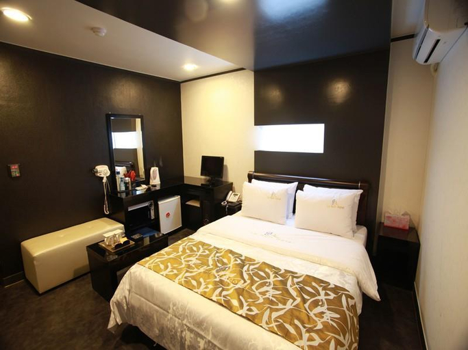 Bedroom 2, Goodstay Lanuit Hotel, Jeonju